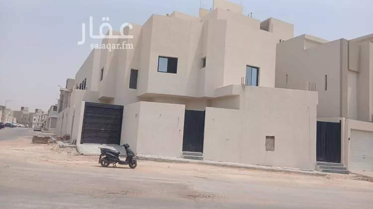 فيلا للبيع في شارع محسن بن علي المساوي, حي بدر, مدينة الرياض, منطقة الرياض صورة 2