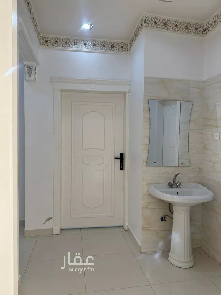 شقة للإيجار في شارع الزعفران, حي المعيزيلة, مدينة الرياض, منطقة الرياض 3