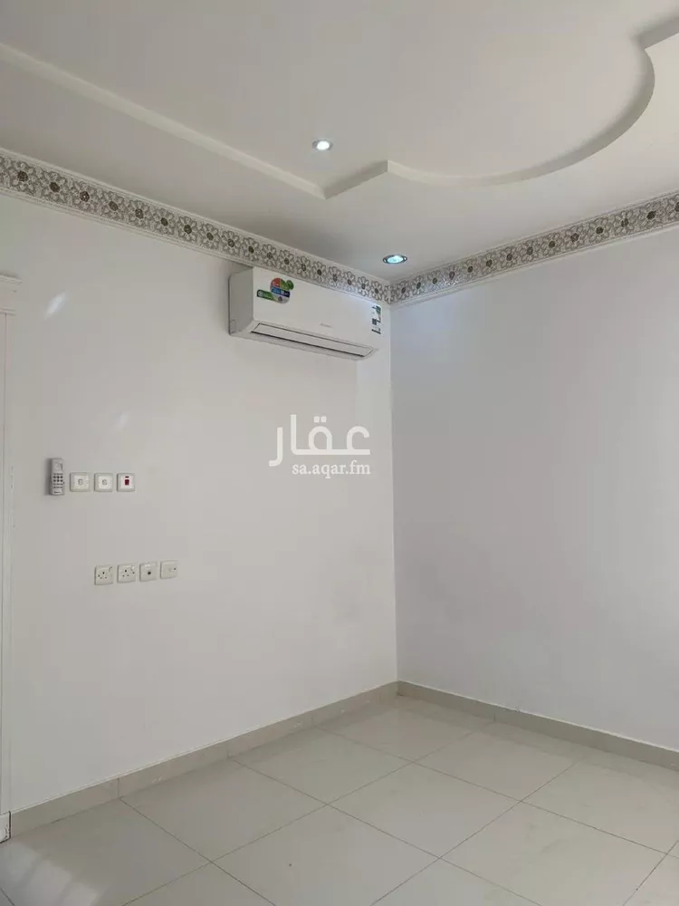 شقة للإيجار في شارع الزعفران, حي المعيزيلة, مدينة الرياض, منطقة الرياض 8