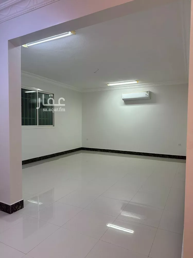 شقة للإيجار في شارع عبدالمنعم قاضي, حي المعيزيلة, مدينة الرياض, منطقة الرياض صورة 4