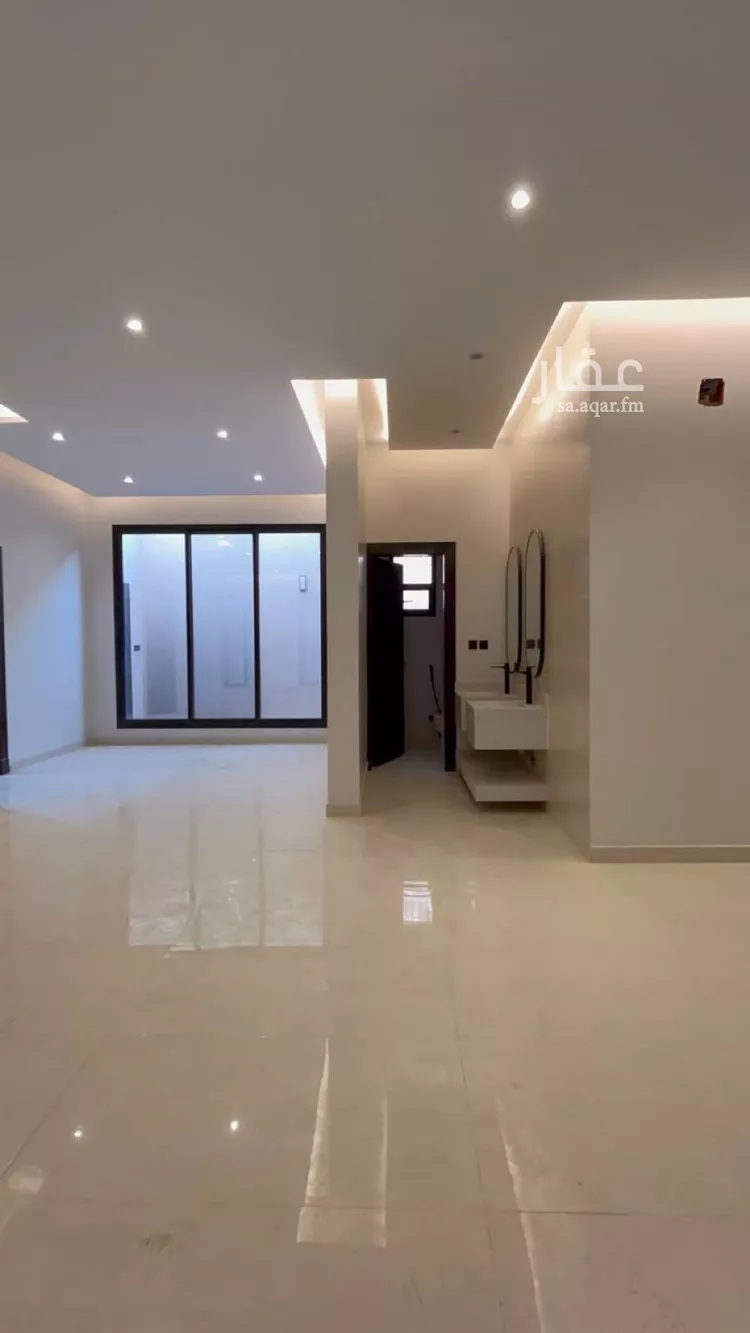 Villa for Rent in Riyadh Al Janadriyah صورة 3