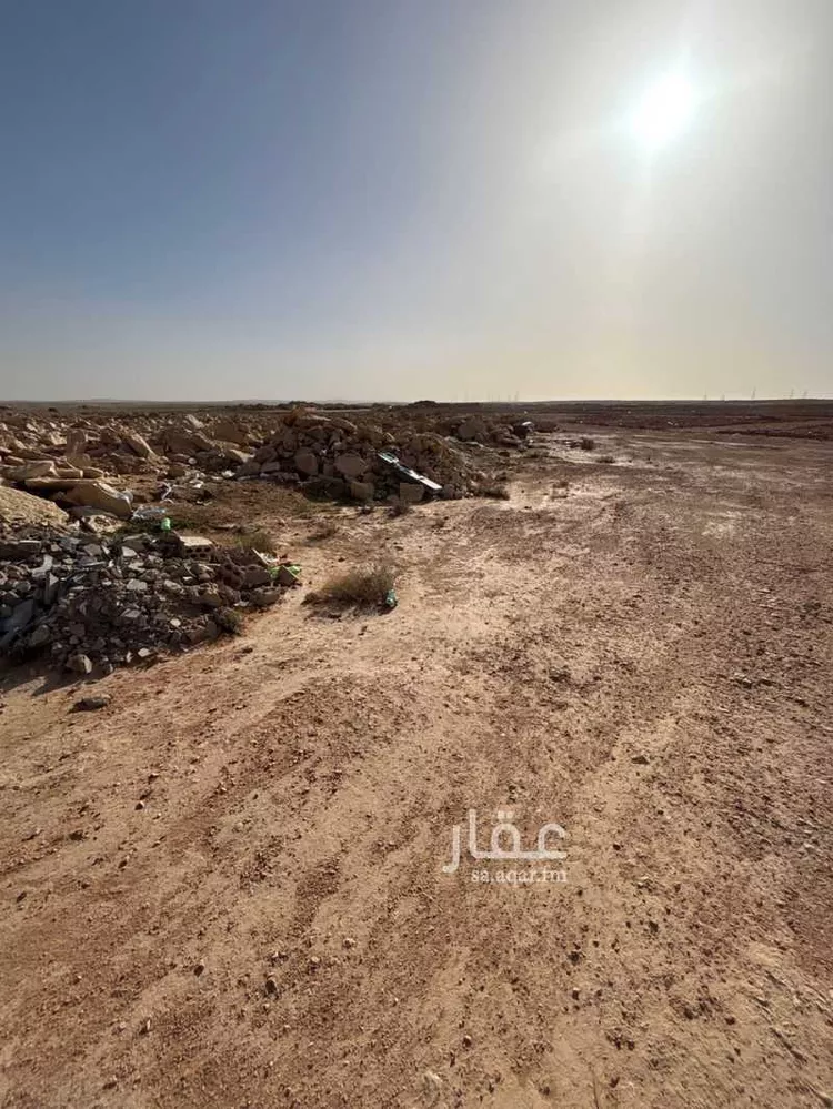 أرض للبيع في شارع لايوجد, حي عريض, مدينة الرياض, منطقة الرياض 9