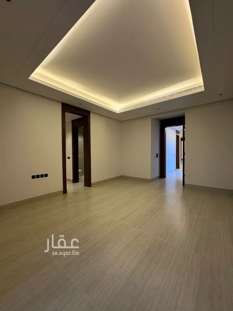 فيلا للبيع في شارع السيل, حي المهدية, مدينة الرياض, منطقة الرياض صورة 3