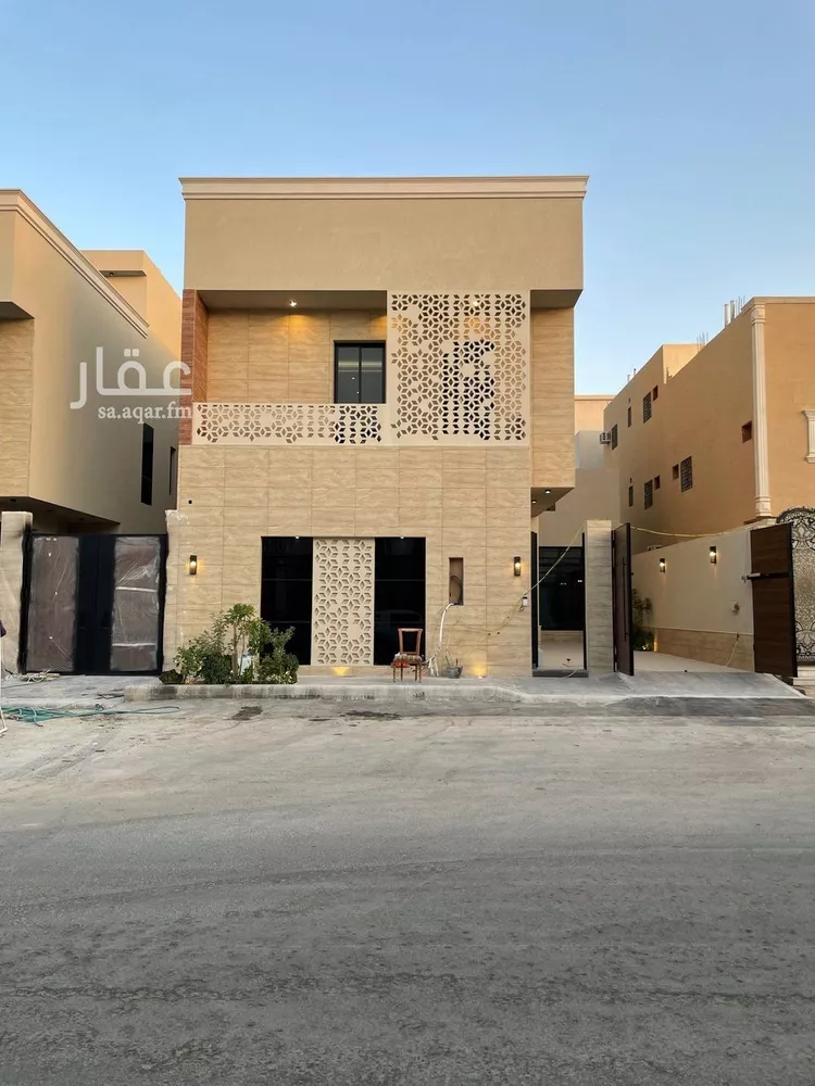 فيلا للبيع في شارع قطب الدين بن السلطان, حي المهدية, مدينة الرياض, منطقة الرياض