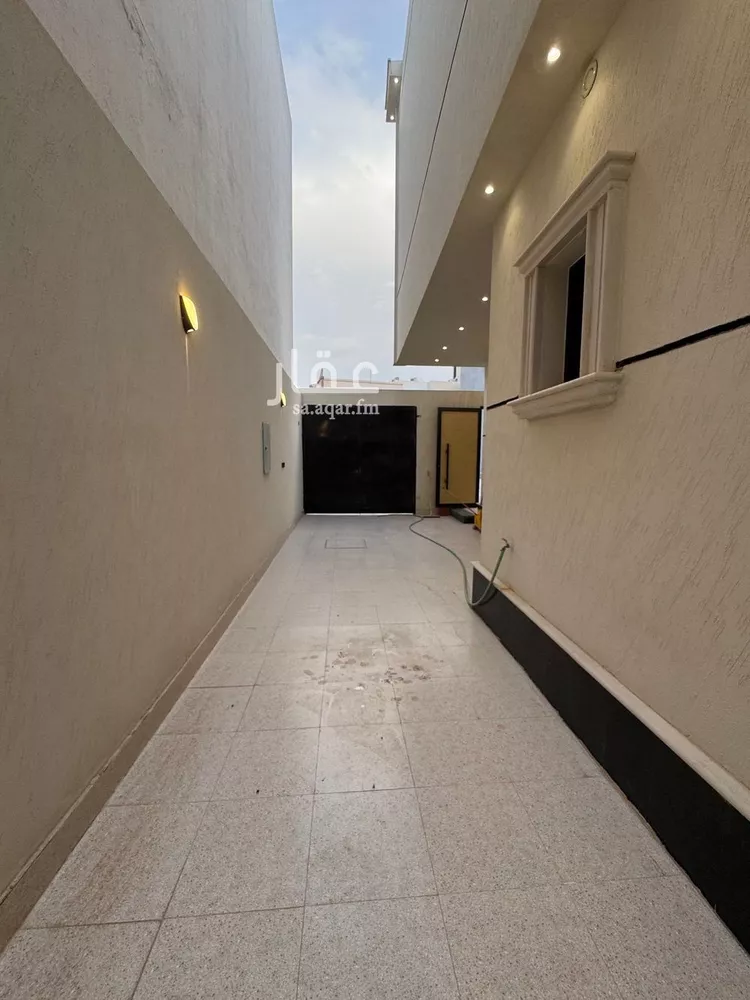 Villa for Sale in Riyadh Al Mahdiyah صورة 5