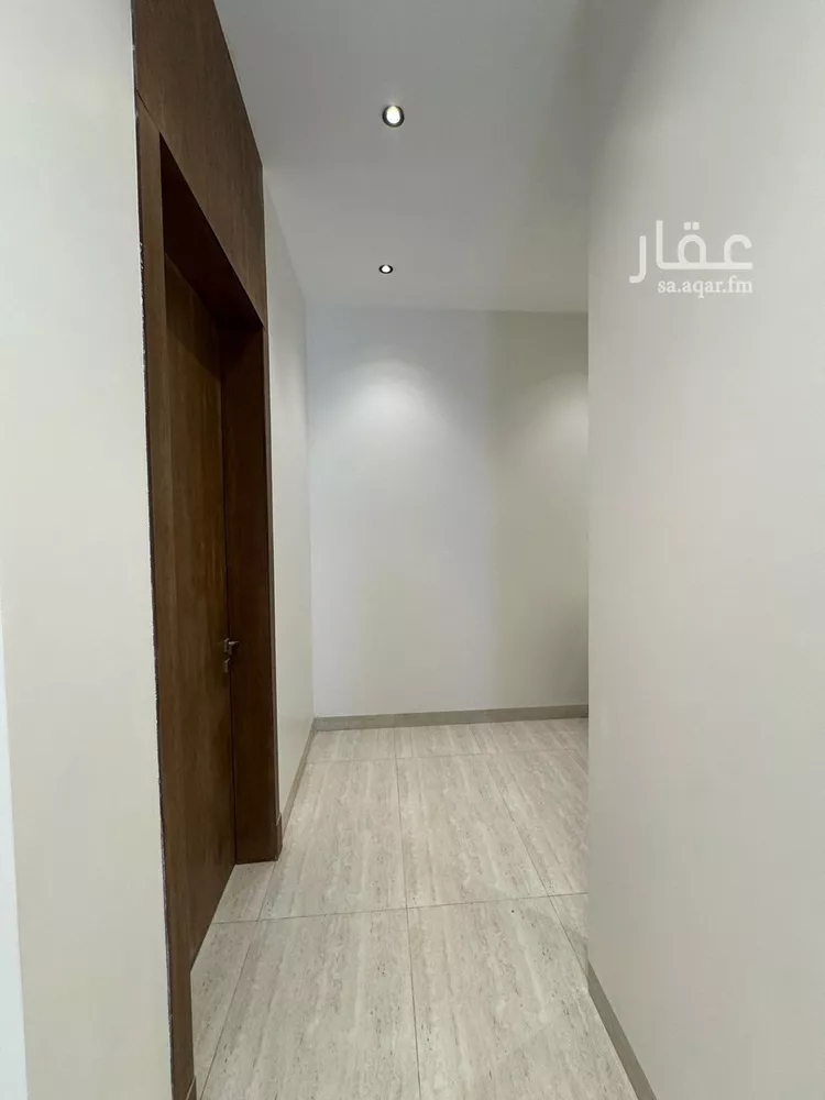 Villa for Sale in Riyadh Al Mahdiyah صورة 3