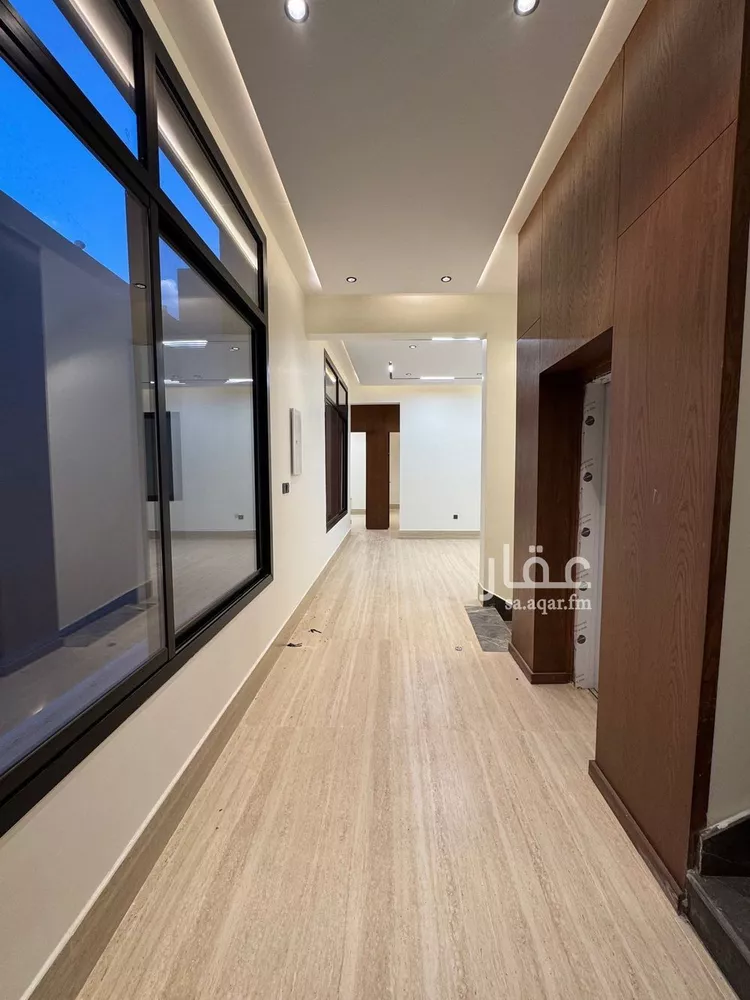 فيلا للبيع في شارع حامد أزهر, حي المهدية, مدينة الرياض, منطقة الرياض صورة 4