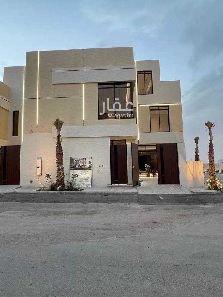 فيلا للبيع في شارع ضوء الصباح, حي المهدية, مدينة الرياض, منطقة الرياض صورة 3