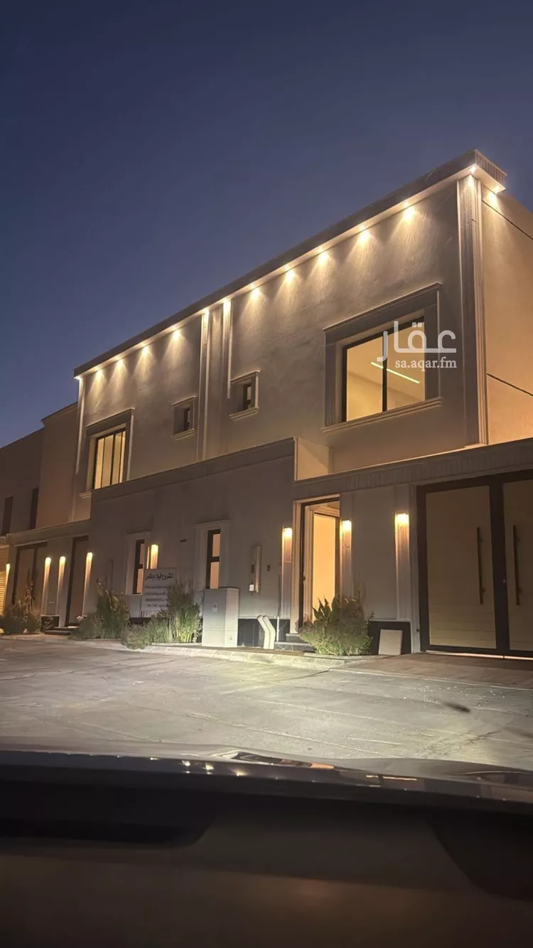 فيلا للبيع في شارع أبي العباس الصقلي, حي المهدية, مدينة الرياض, منطقة الرياض