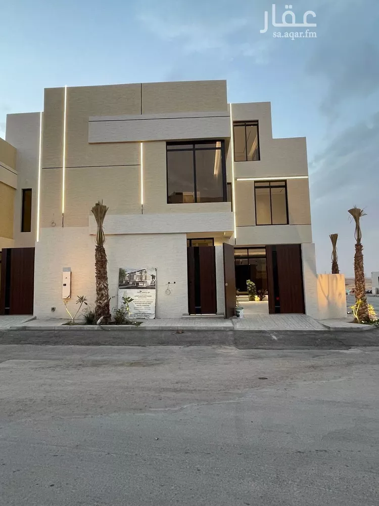 Villa for Sale in Riyadh Al Mahdiyah