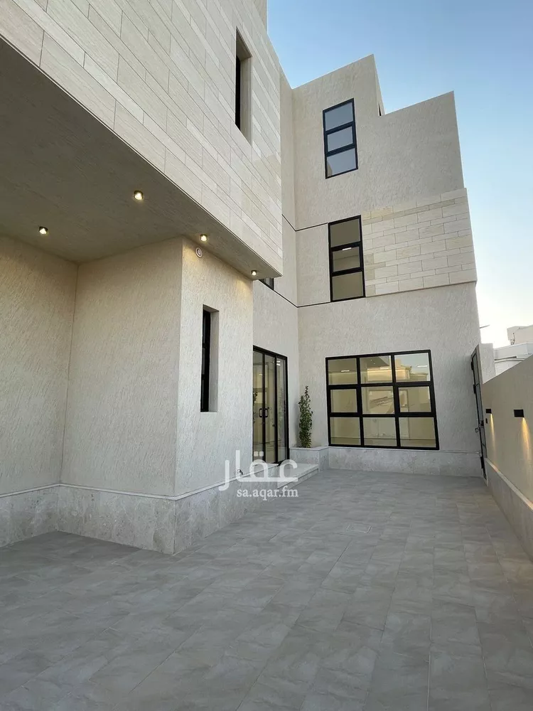 فيلا للبيع في شارع السيل, حي المهدية, مدينة الرياض, منطقة الرياض صورة 4