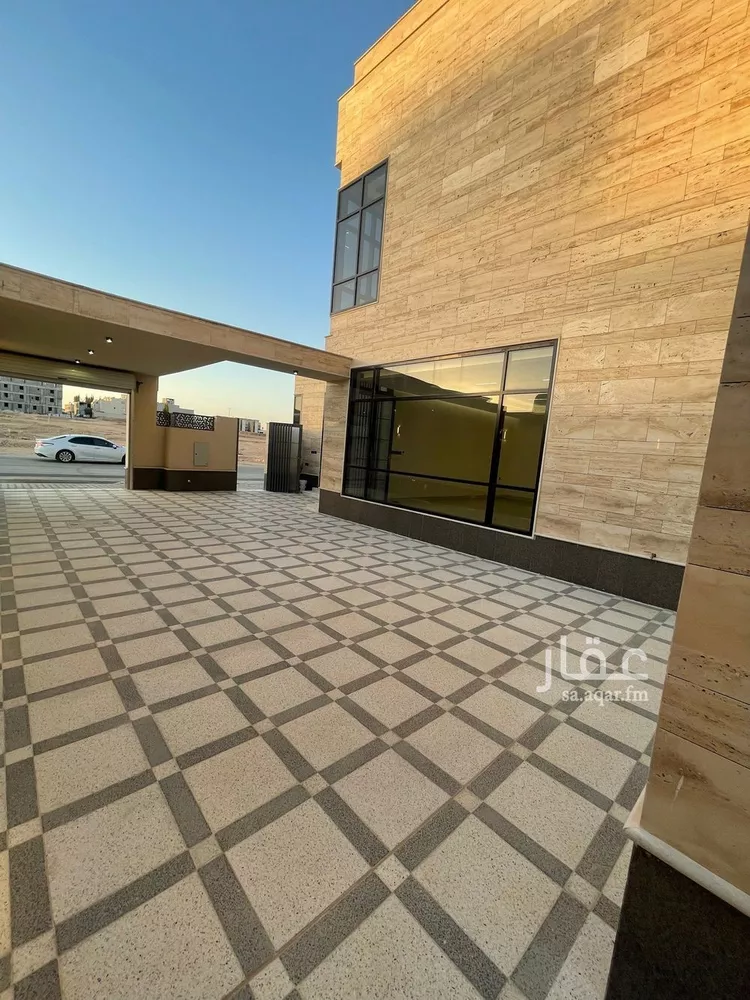 فيلا للبيع في شارع سبط العلاء, حي المهدية, مدينة الرياض, منطقة الرياض صورة 5