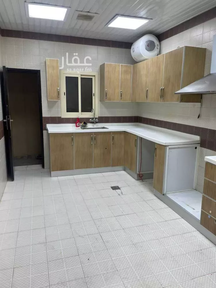 شقة للإيجار في شارع جبل هلال, حي الرفيعة, مدينة الرياض, منطقة الرياض