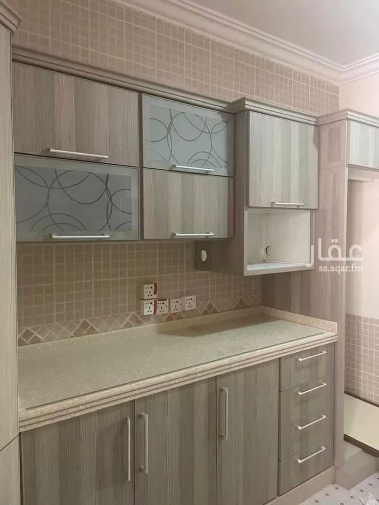 شقة للبيع في شارع الخنساء, حي لبن, مدينة الرياض, منطقة الرياض صورة 3