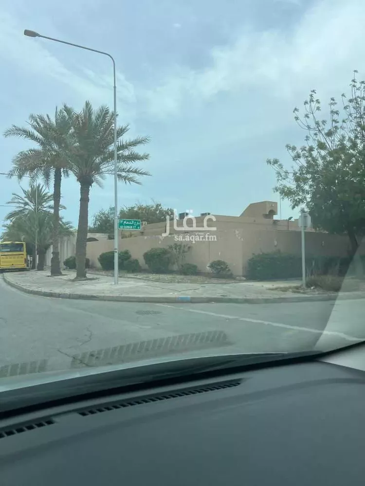 فيلا للبيع في شارع طريق الدمام, حي الحجاز, مدينة مدينه الجبيل الصناعيه, المنطقة الشرقية 7