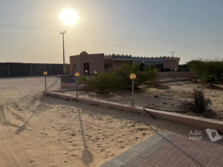 مزرعة للبيع في شارع ج6 10, حي صلاصل, مدينة بقيق, المنطقة الشرقية 10