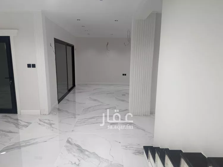 فيلا للبيع في شارع العواطف, حي الحزام الأخضر, مدينة الخبر, المنطقة الشرقية 8