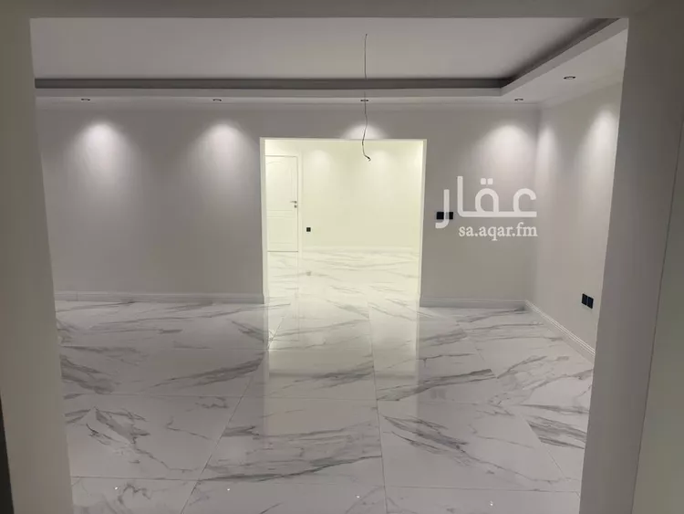 فيلا للبيع في شارع العواطف, حي الحزام الأخضر, مدينة الخبر, المنطقة الشرقية 15