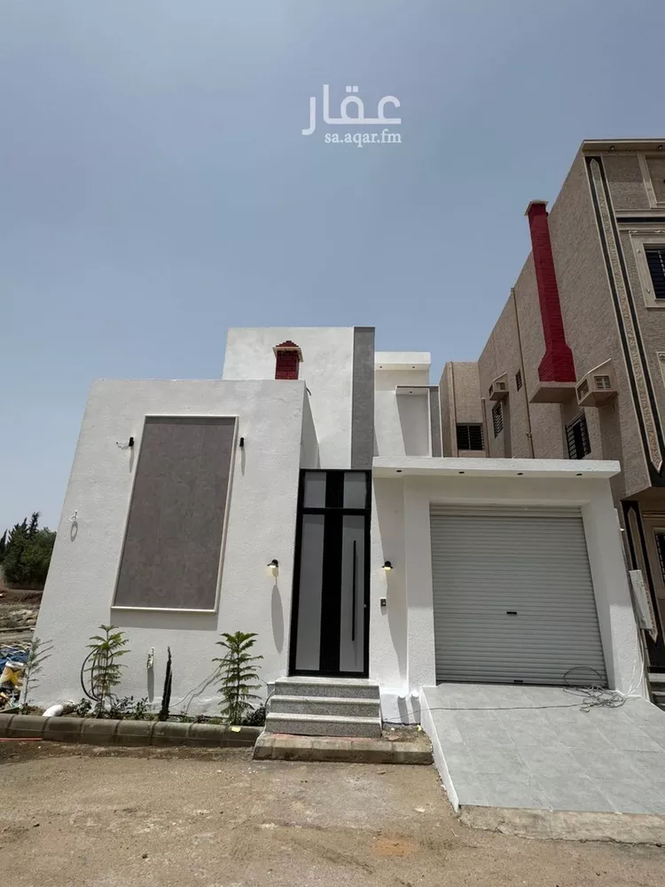 فيلا للبيع في شارع 30 سلطانة, حي سلطانة, مدينة ابها, منطقة عسير