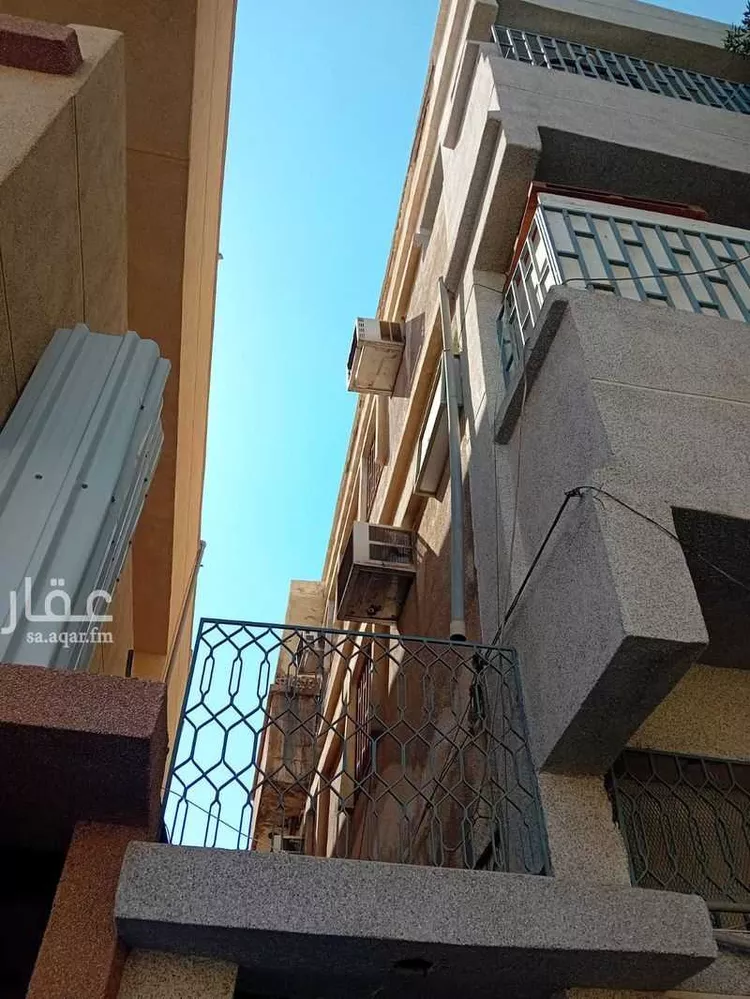 عمارة للبيع في شارع الخرج, حي الثقبة, مدينة الخبر, المنطقة الشرقية صورة 4