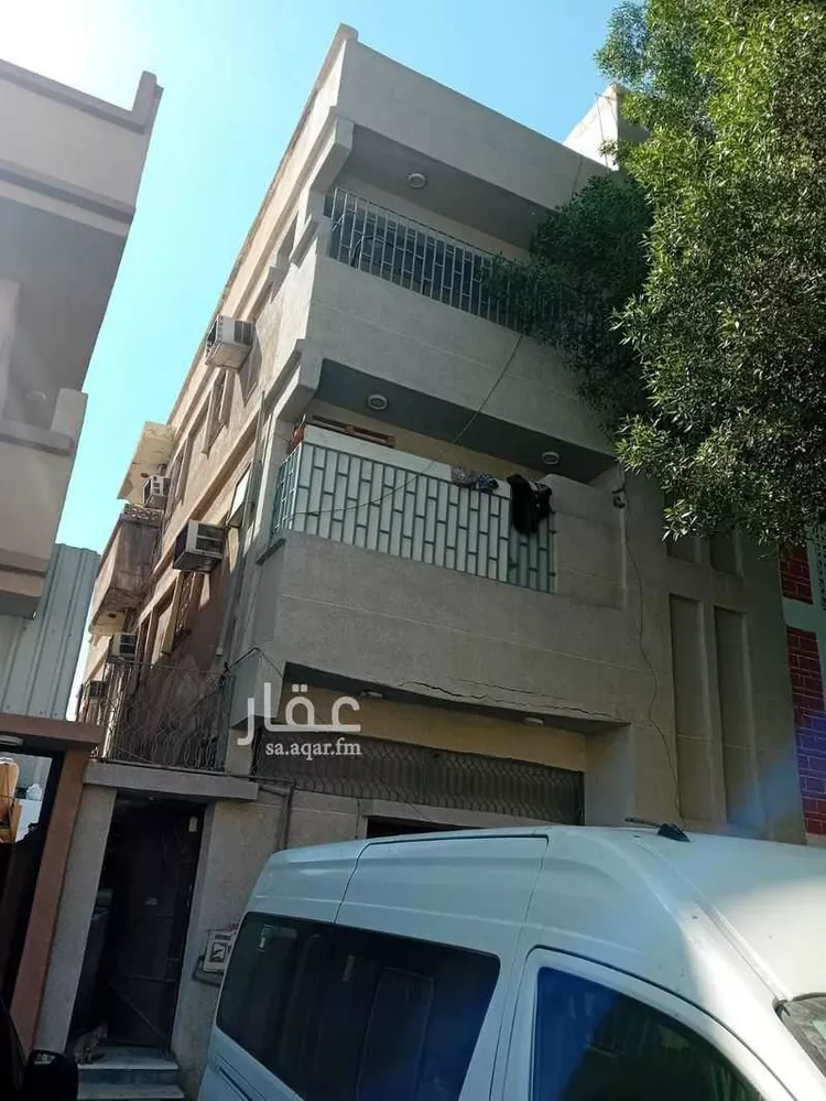 عمارة للبيع في شارع الخرج, حي الثقبة, مدينة الخبر, المنطقة الشرقية صورة 3