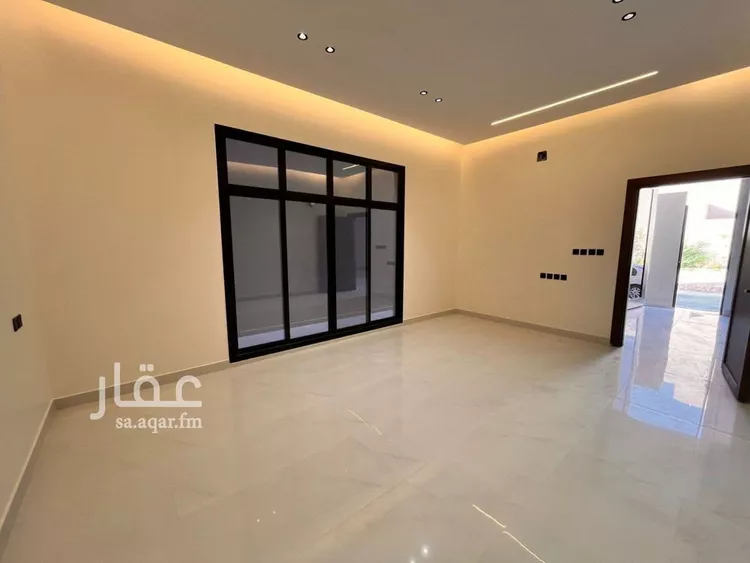 فيلا للبيع في شارع أبي بكر الآجري, حي المهدية, مدينة الرياض, منطقة الرياض صورة 5