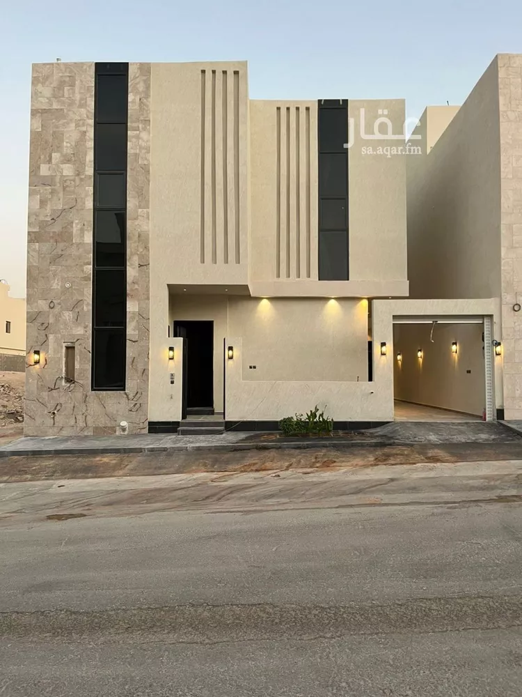فيلا للبيع في شارع القاض بن العربي, حي المهدية, مدينة الرياض, منطقة الرياض صورة 2