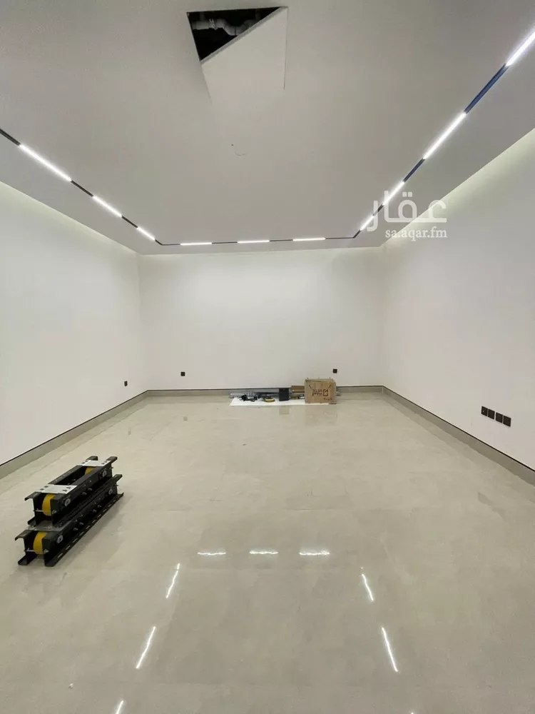 Villa for Sale in Riyadh Al Mahdiyah 9