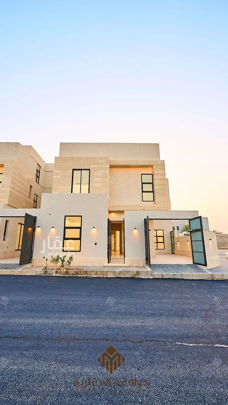 فيلا للبيع في شارع كفاية بنت أبي الفتوح, حي المهدية, مدينة الرياض, منطقة الرياض صورة 3