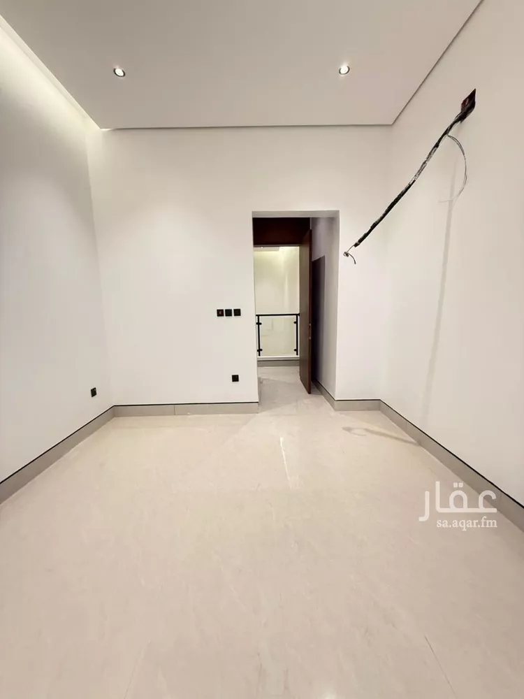 Villa for Sale in Riyadh Al Mahdiyah 17