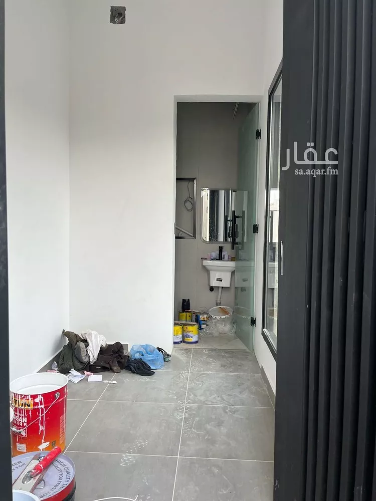 فيلا للبيع في شارع عبدالرحمن بن مرشد, حي المهدية, مدينة الرياض, منطقة الرياض صورة 4
