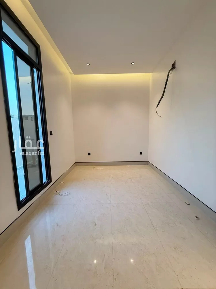 Villa for Sale in Riyadh Al Mahdiyah 18