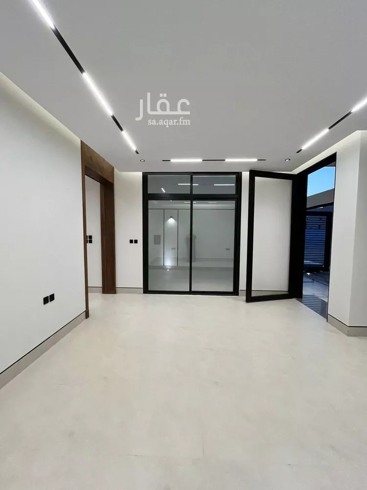 Villa for Sale in Riyadh Al Mahdiyah 6
