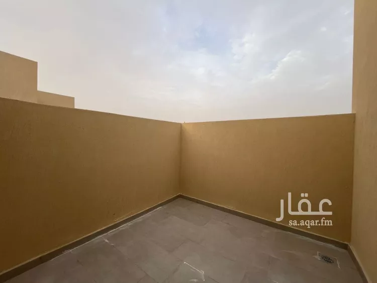 فيلا للبيع في شارع مليح بن طريف, حي المهدية, مدينة الرياض, منطقة الرياض 18