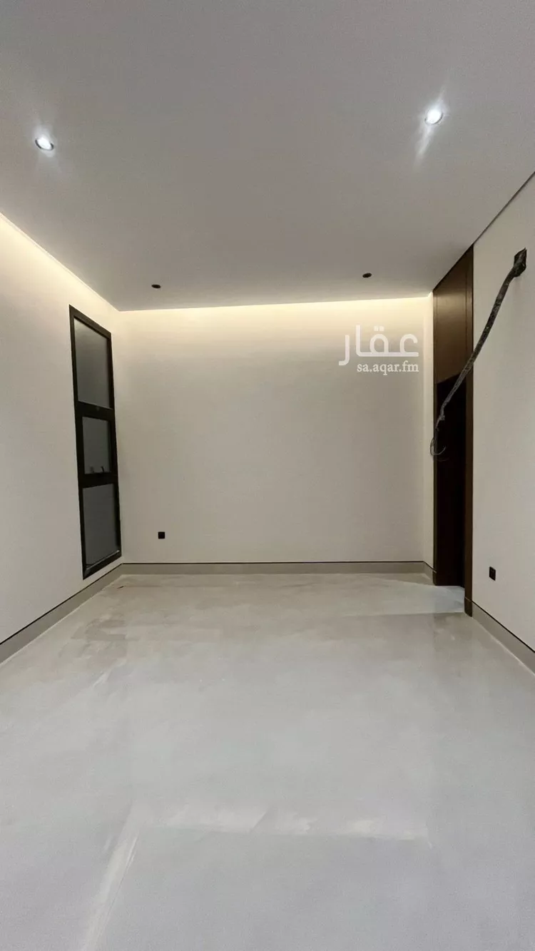 فيلا للبيع في شارع أحمد بن قطرب, حي المهدية, مدينة الرياض, منطقة الرياض 24