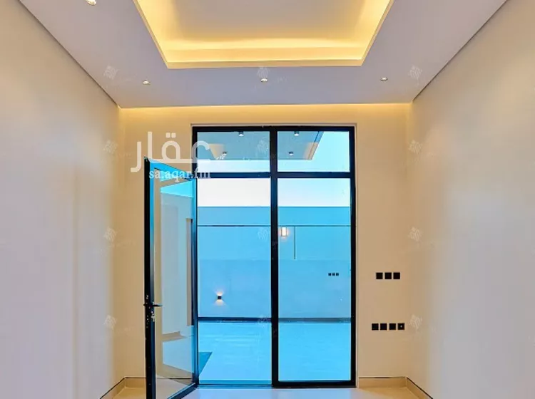 فيلا للبيع في شارع أحمد الكازروني, حي المهدية, مدينة الرياض, منطقة الرياض صورة 3