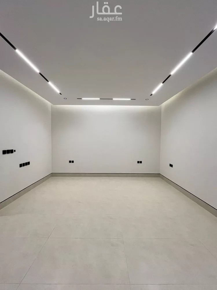 فيلا للبيع في شارع أبي الشيخ الأصبهاني, حي المهدية, مدينة الرياض, منطقة الرياض صورة 4