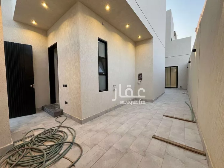Villa for Sale in Riyadh Al Mahdiyah 14