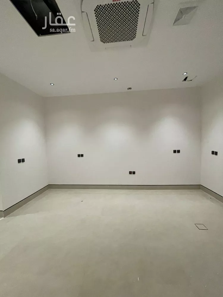 Villa for Sale in Riyadh Al Mahdiyah 8