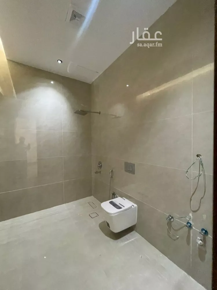 Villa for Sale in Riyadh Al Mahdiyah 10