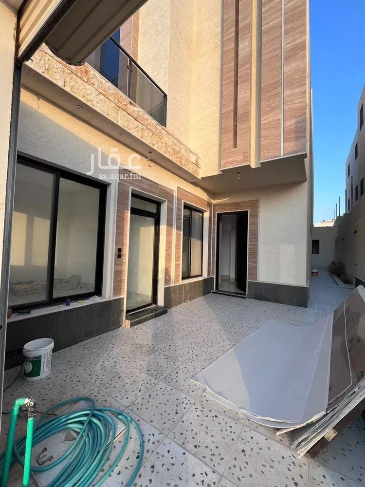 فيلا للبيع في شارع أبي عروة, حي المهدية, مدينة الرياض, منطقة الرياض صورة 3