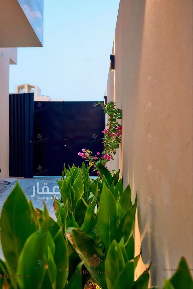Villa for Sale in Riyadh Al Mahdiyah 25