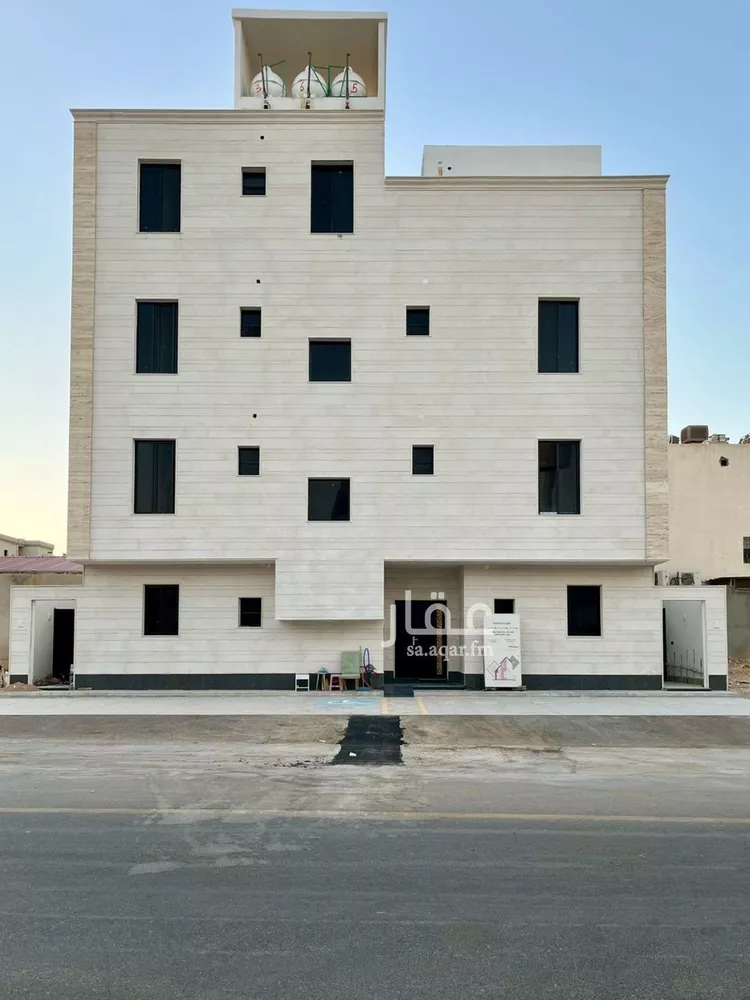 عمارة للبيع في شارع أبي عروة, حي المهدية, مدينة الرياض, منطقة الرياض