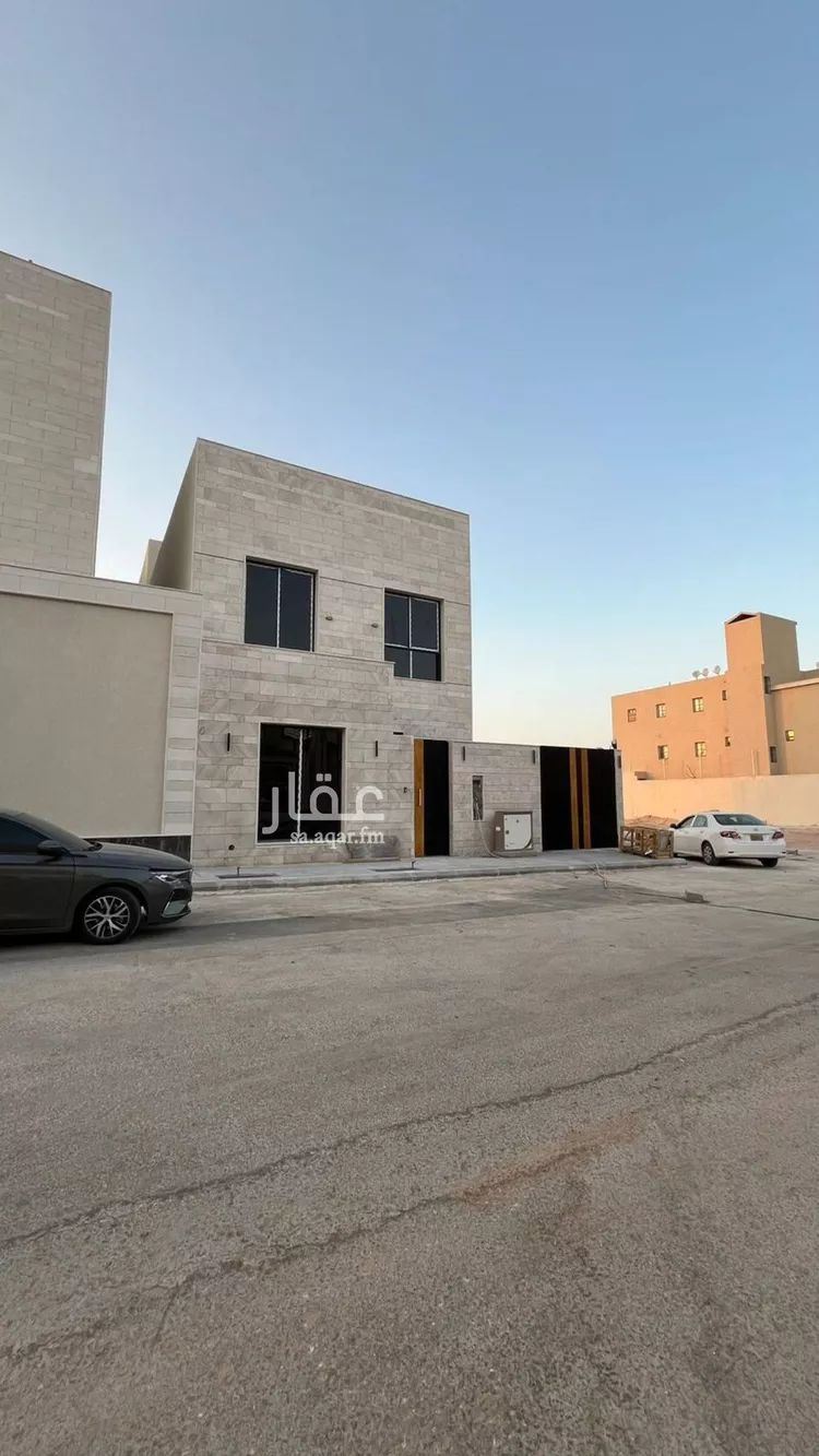 فيلا للبيع في شارع محمد بن أحمد الفاسي, حي المهدية, مدينة الرياض, منطقة الرياض