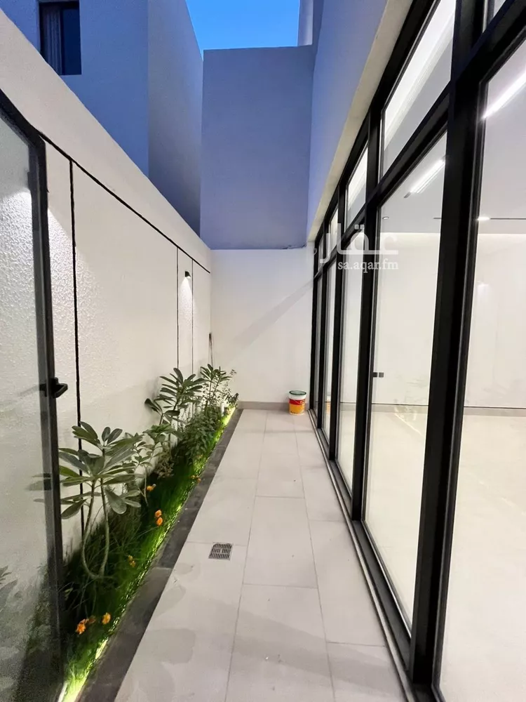 Villa for Sale in Riyadh Al Mahdiyah 14