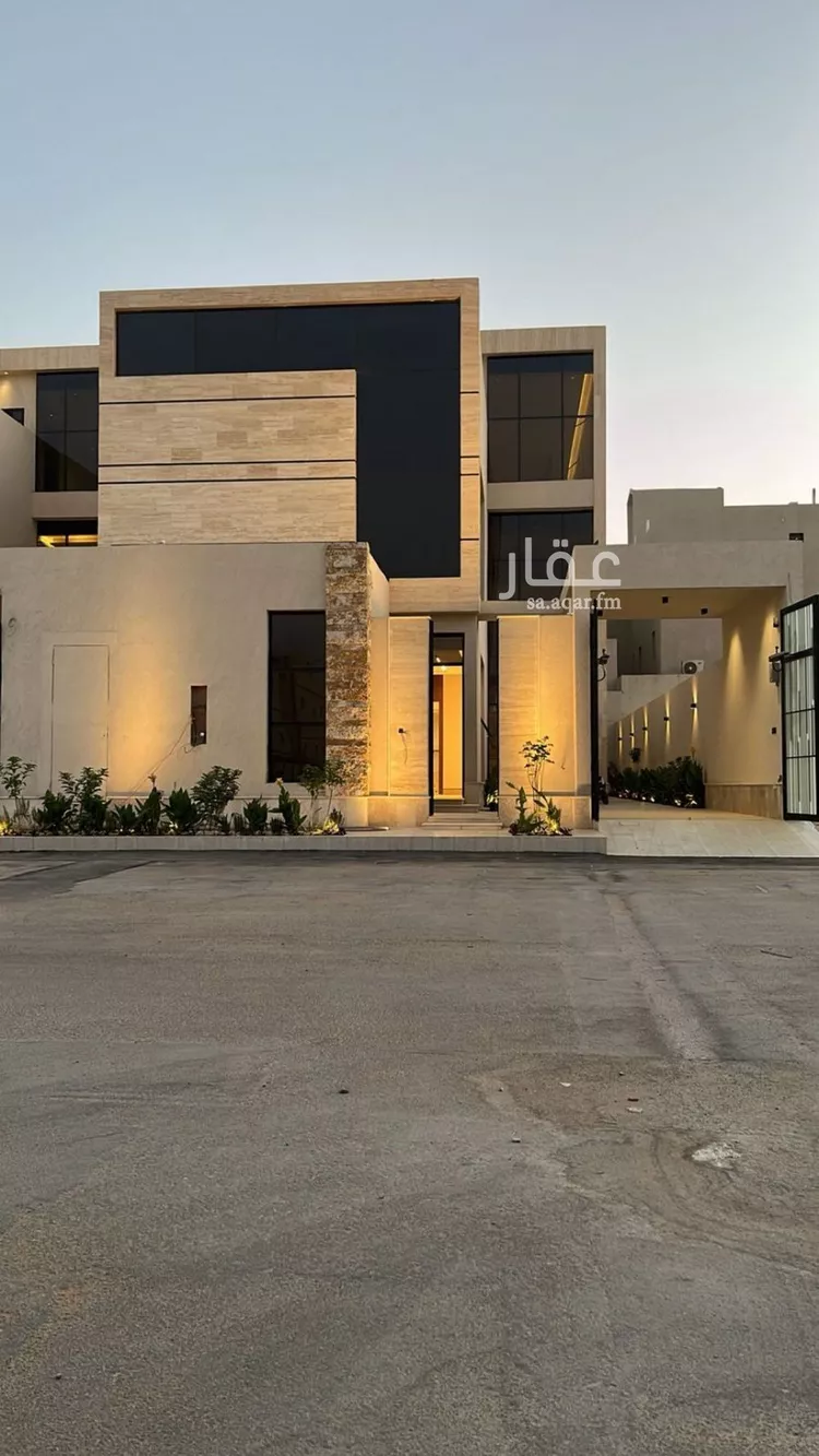 فيلا للبيع في شارع أحمد بن قطرب, حي المهدية, مدينة الرياض, منطقة الرياض صورة 2