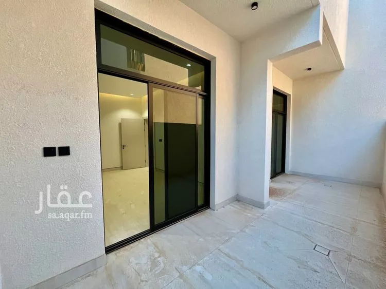شقة للبيع في شارع عبداللطيف بن المبارك, حي المهدية, مدينة الرياض, منطقة الرياض 8