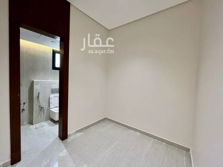 شقة للبيع في شارع أحمد بن الحسن الأنصاري, حي المهدية, مدينة الرياض, منطقة الرياض 8