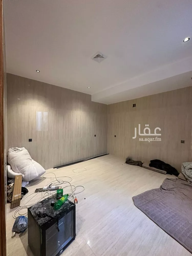 Villa for Sale in Riyadh Al Mahdiyah 14