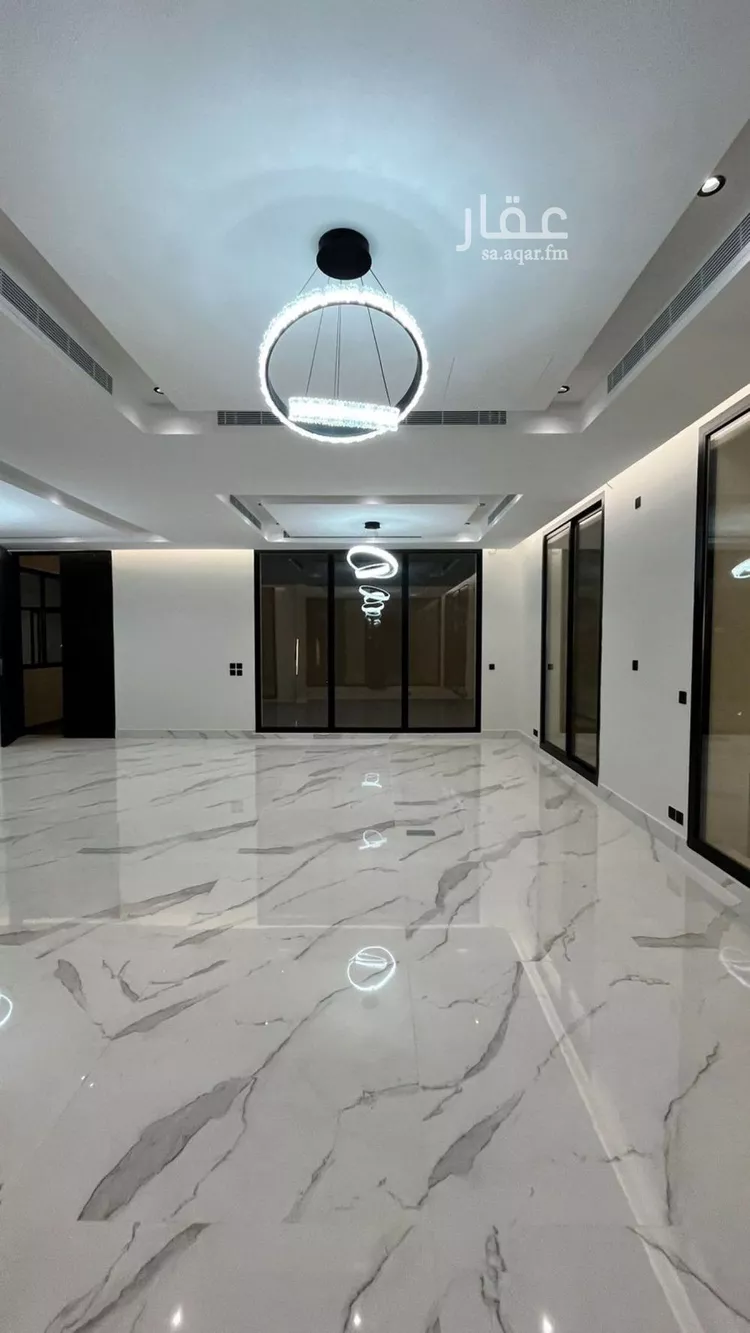 فيلا للبيع في شارع عبدالقادر بن عبدالوارث, حي المهدية, مدينة الرياض, منطقة الرياض صورة 4